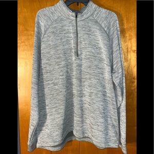 Greg Norman 1/4 Zip Wind Sweater lightly worn